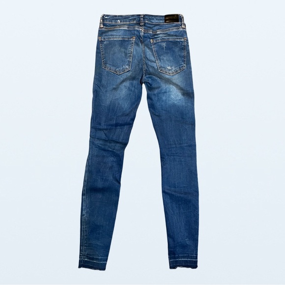 Zara Premium Denim Collection Medium Wash Midrise Jeans, Women’s Size 4 - Picture 3 of 6
